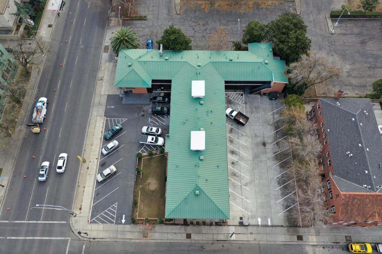 Stay Inn Suite Stockton Exterior foto